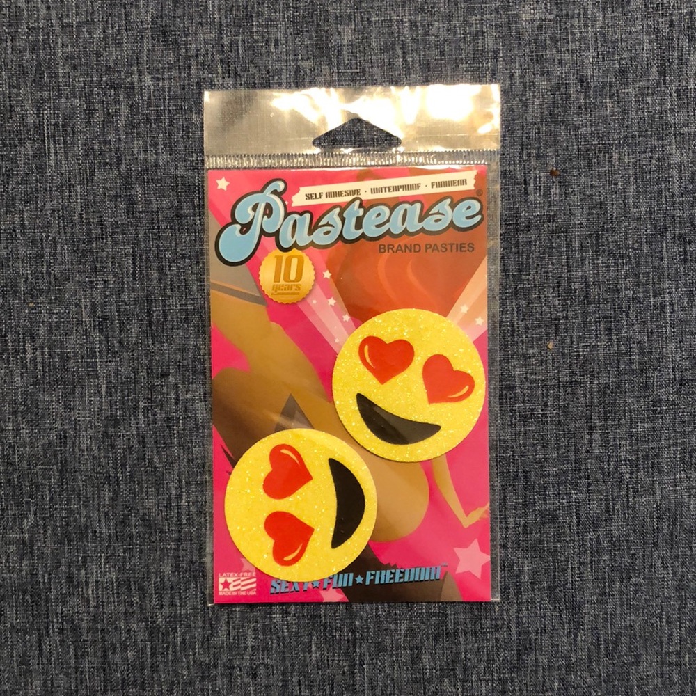Pastease Glitter Heart Emoji Pasties NWT
